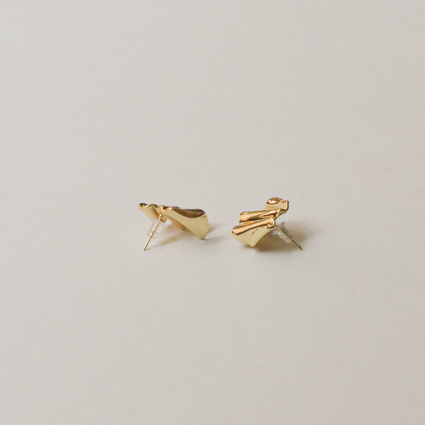 Pleated Metal Post Earrings | Gold