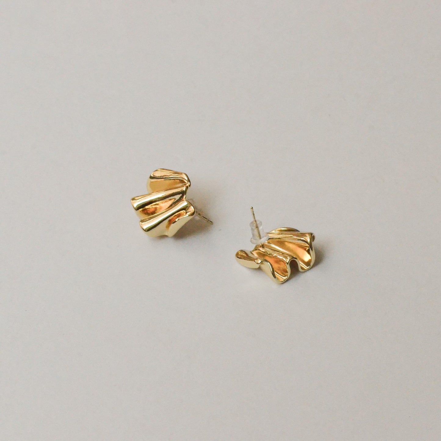 Pleated Metal Post Earrings | Gold