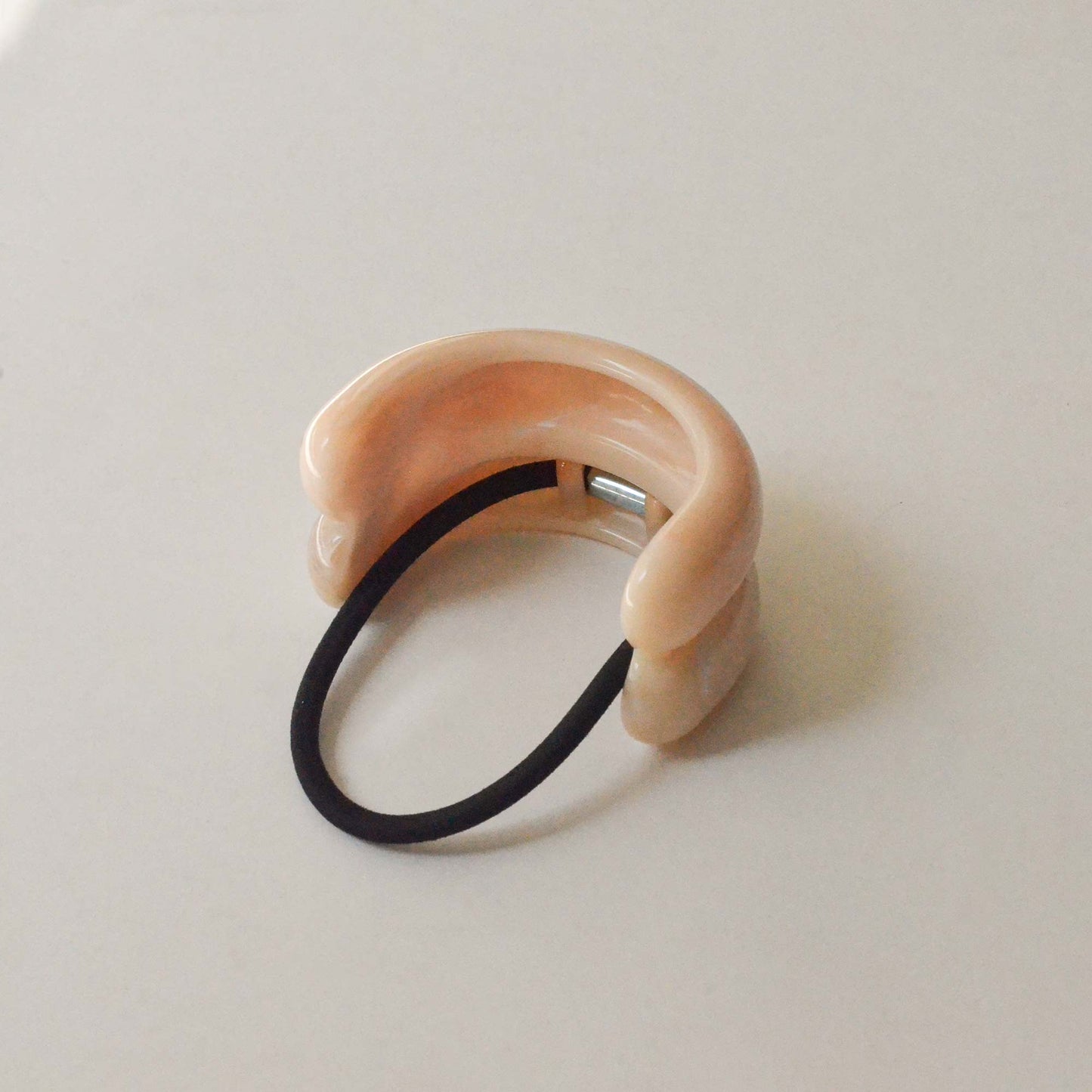 Wide Double Arch Resin Ponytail Hair Tie | Beige