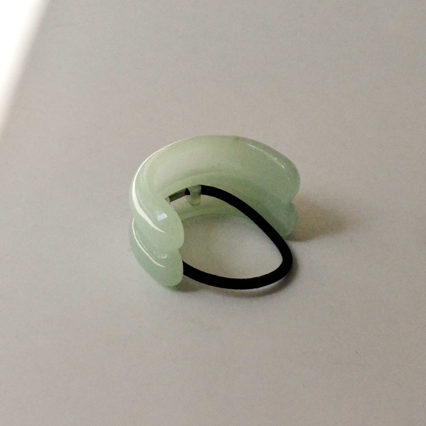 Wide Double Arch Resin Ponytail Hair Tie | Light Green