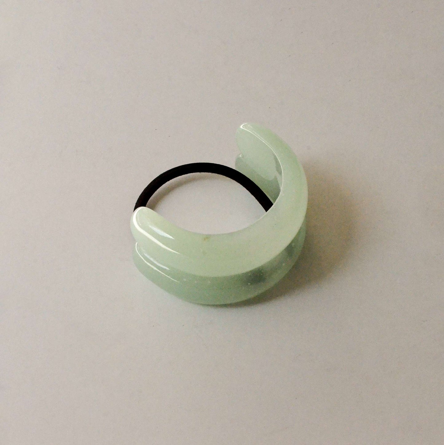 Wide Double Arch Resin Ponytail Hair Tie | Light Green