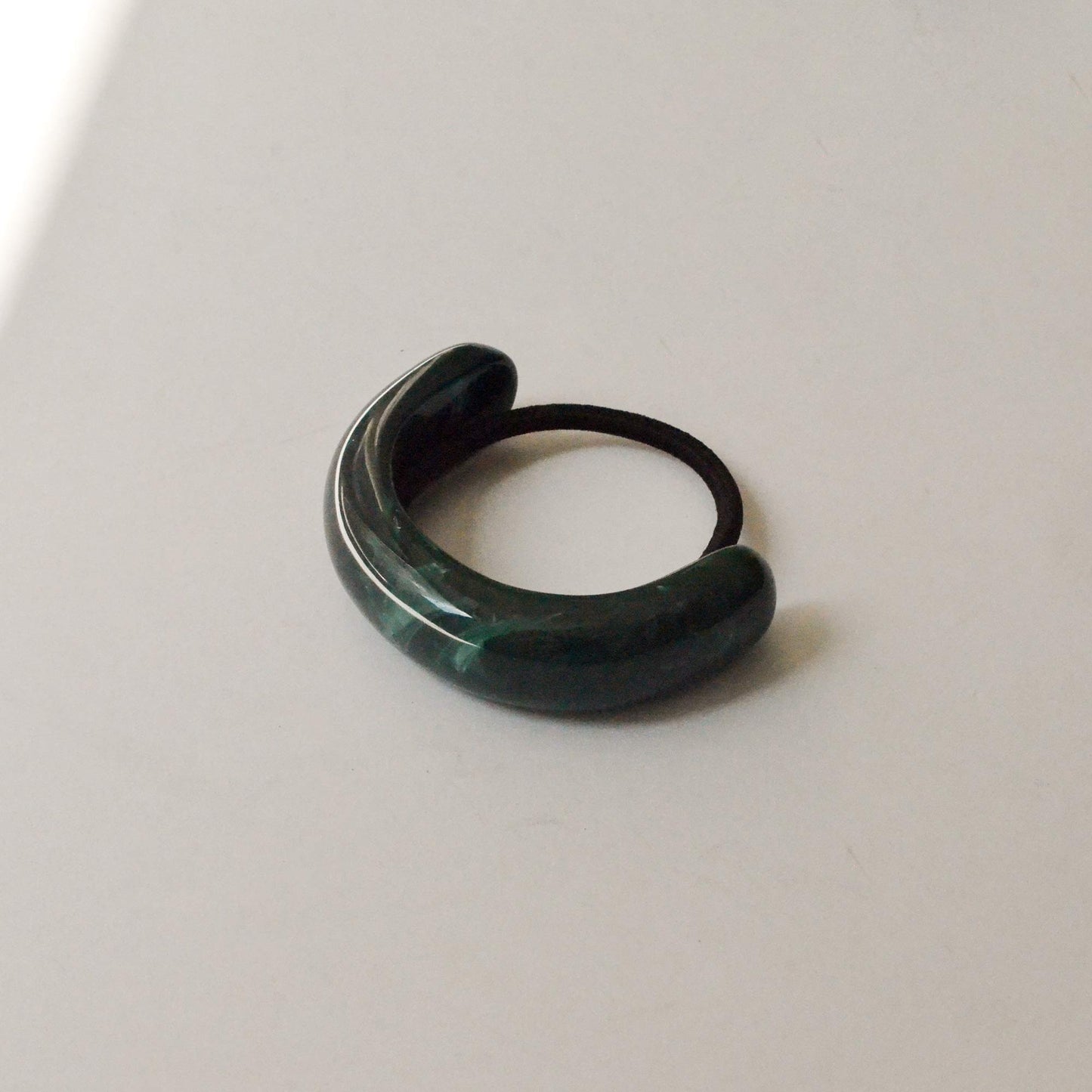 Wide Arch Resin Ponytail Hair Tie | Green