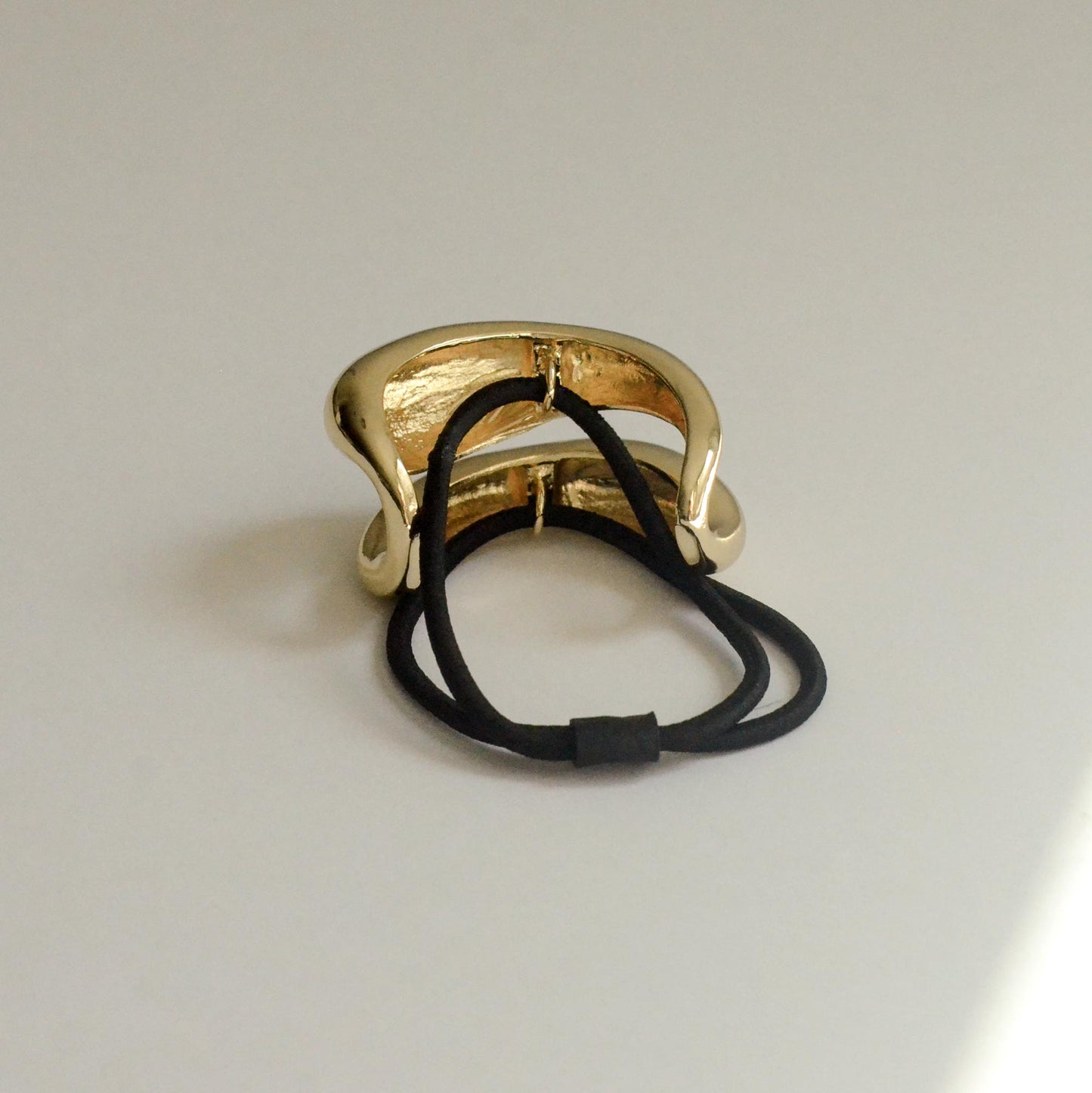 Wide Sculptured Metal Ponytail Hair Tie | Gold