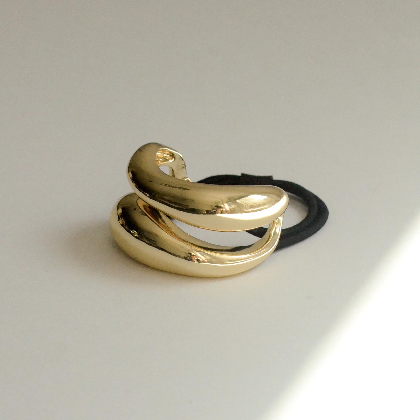 Wide Sculptured Metal Ponytail Hair Tie | Gold