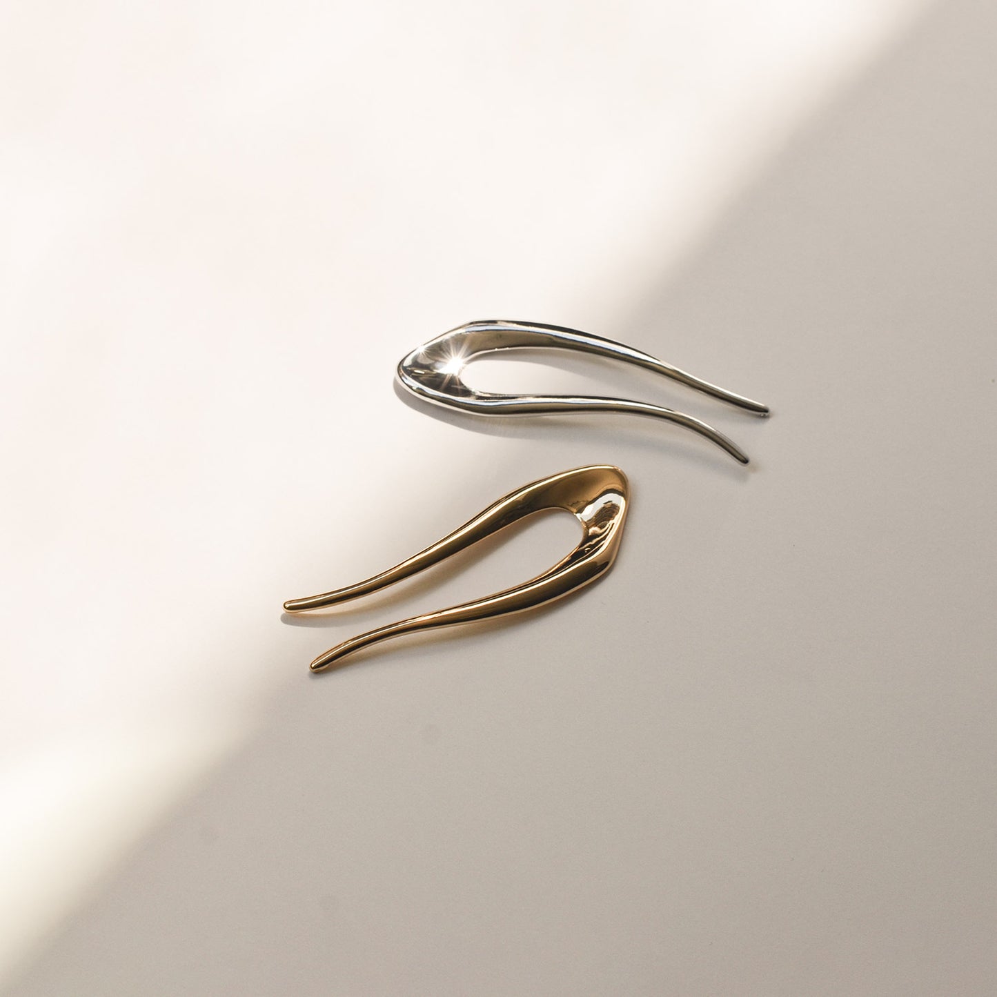 Short U-Shaped Metal Hair Stick | Gold