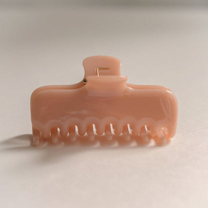 Essential Claw Hair Clip | Peach Mist