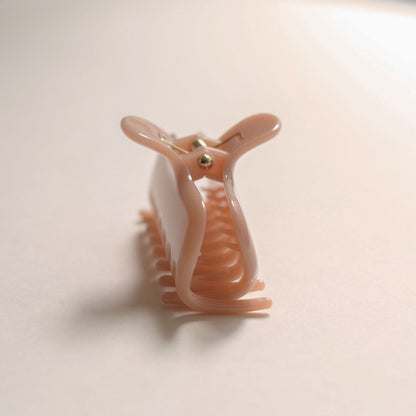 Essential Claw Hair Clip | Peach Mist