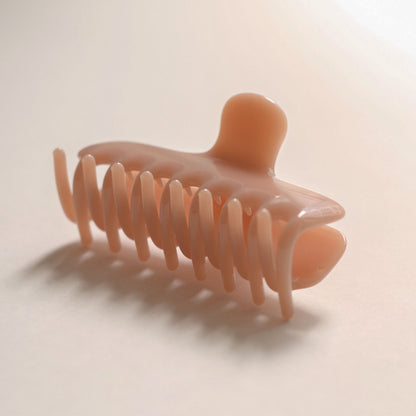 Essential Claw Hair Clip | Peach Mist