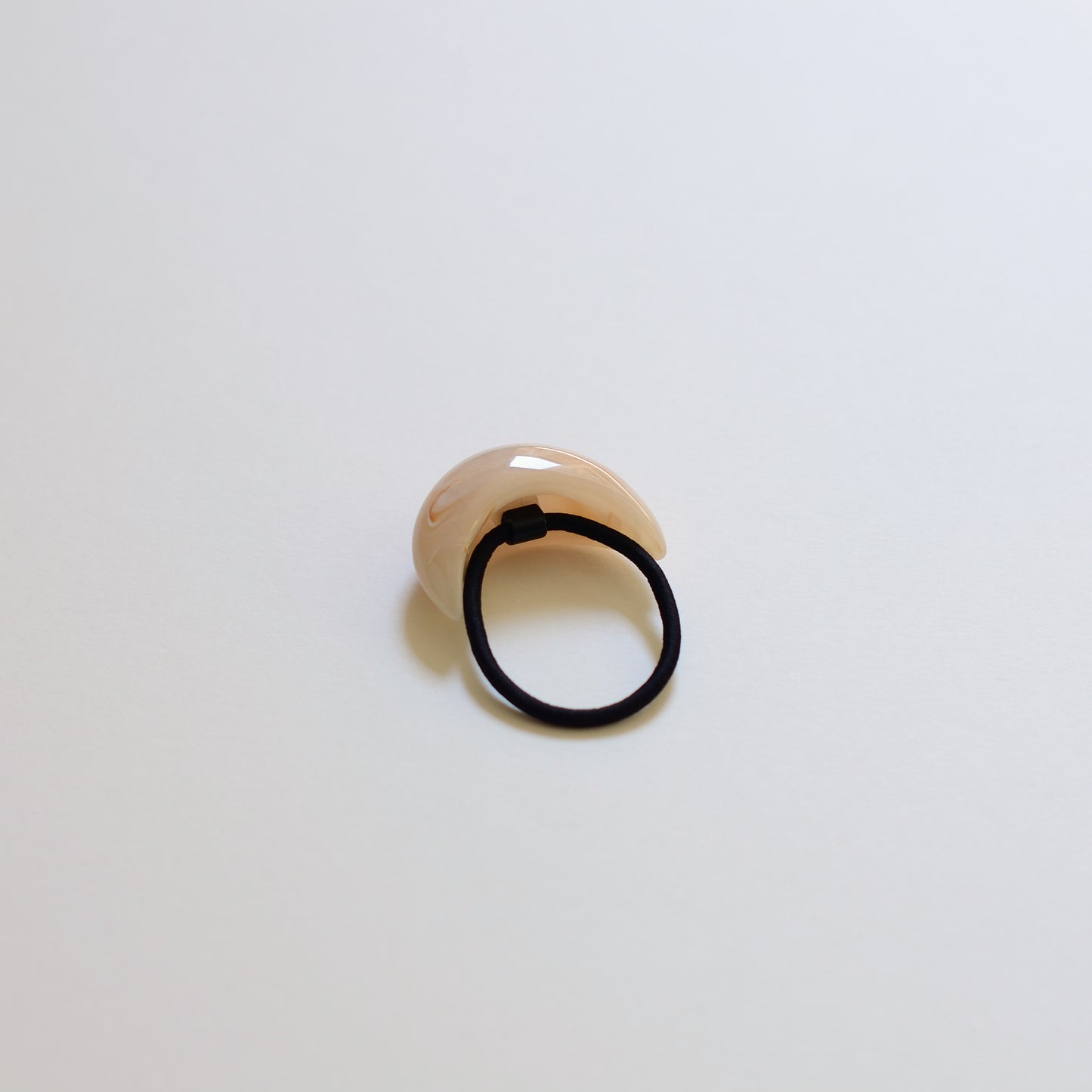 Bold Crescent Resin Hair Tie | Light Beige