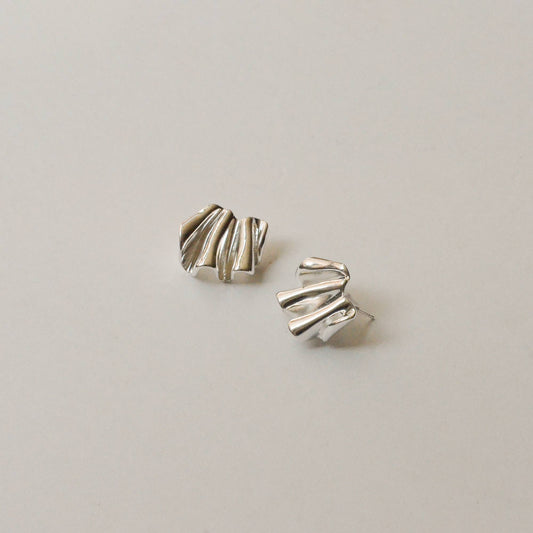Pleated Metal Post Earrings | Silver