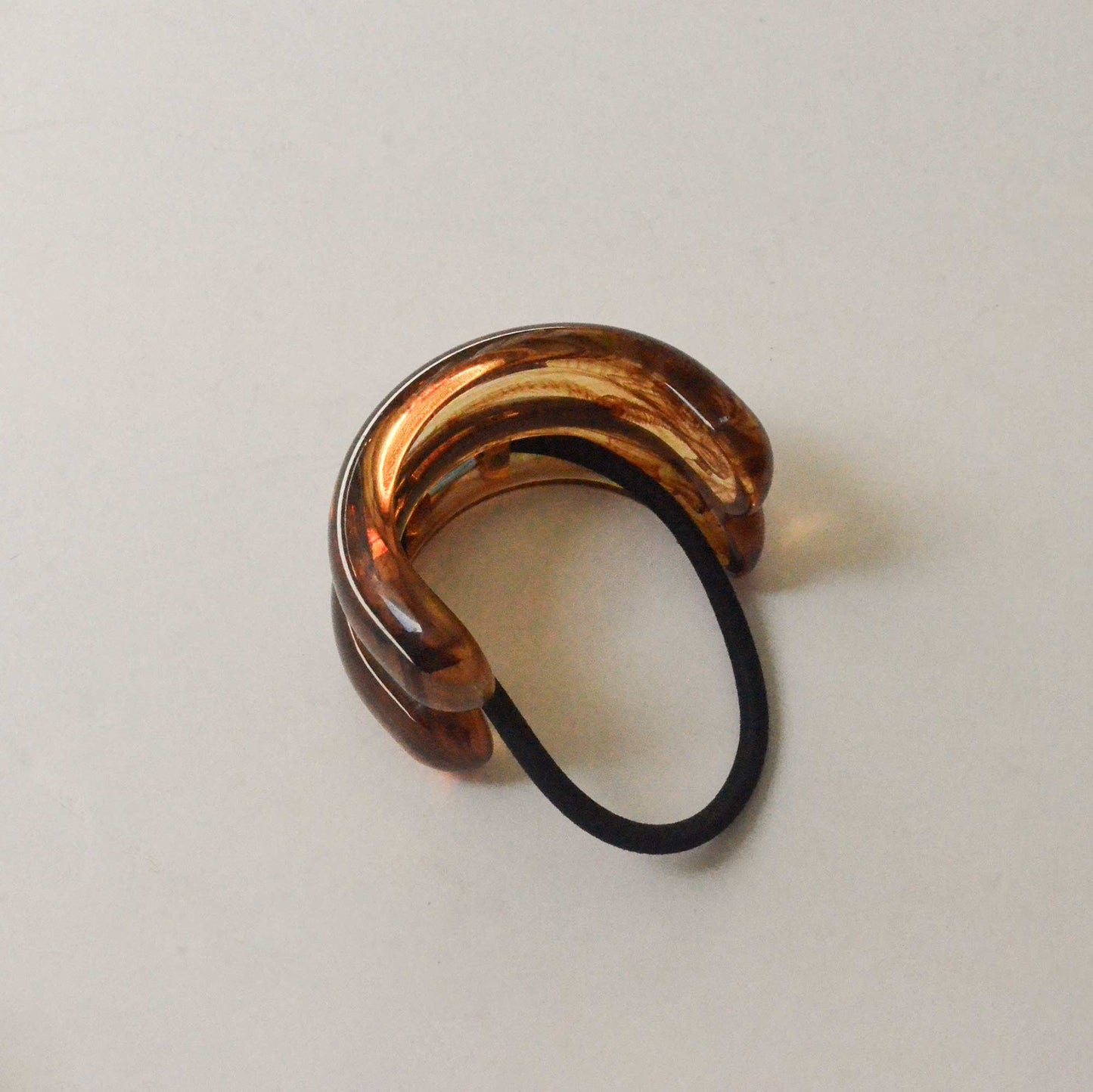 Wide Double Arch Resin Ponytail Hair Tie | Brown