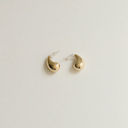 Teardrop Metal Post Earrings | Gold