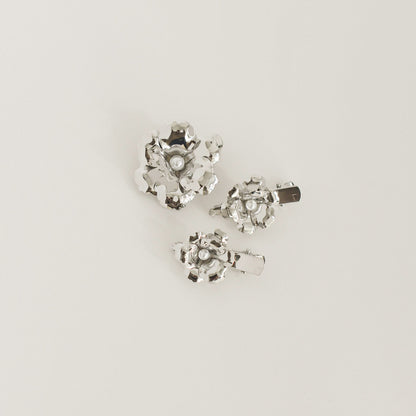 Metal Flower with Plastic Pearl Hair Clips | 3pcs | Silver