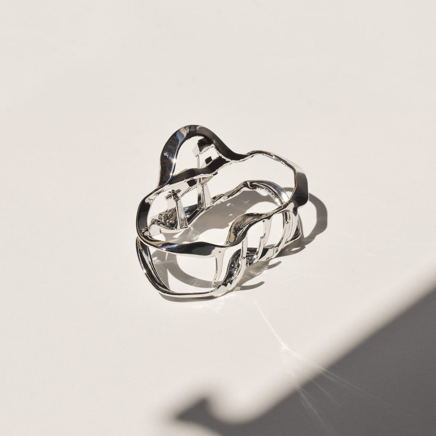 Wave Hair Claw Clip | Silver