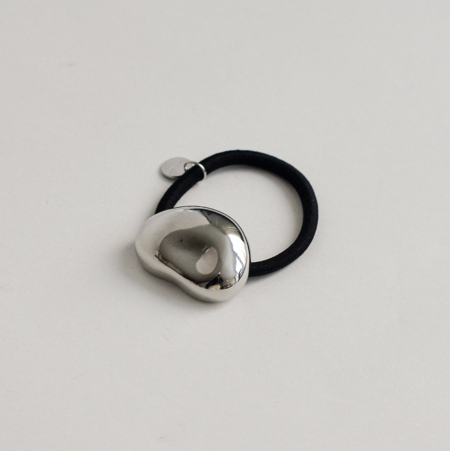 Mini Pebble-Shaped Metal Hair Tie | Silver