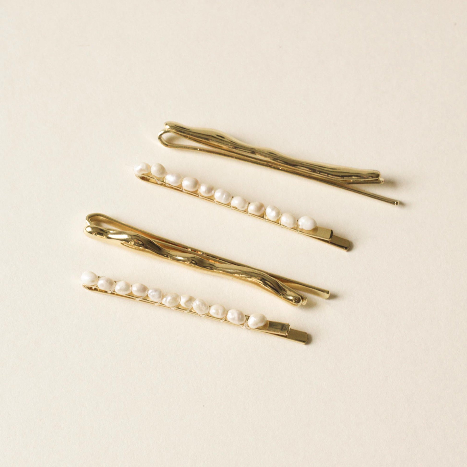 set of 4pcs: freshwater pearl beaded pins and textured metal pins